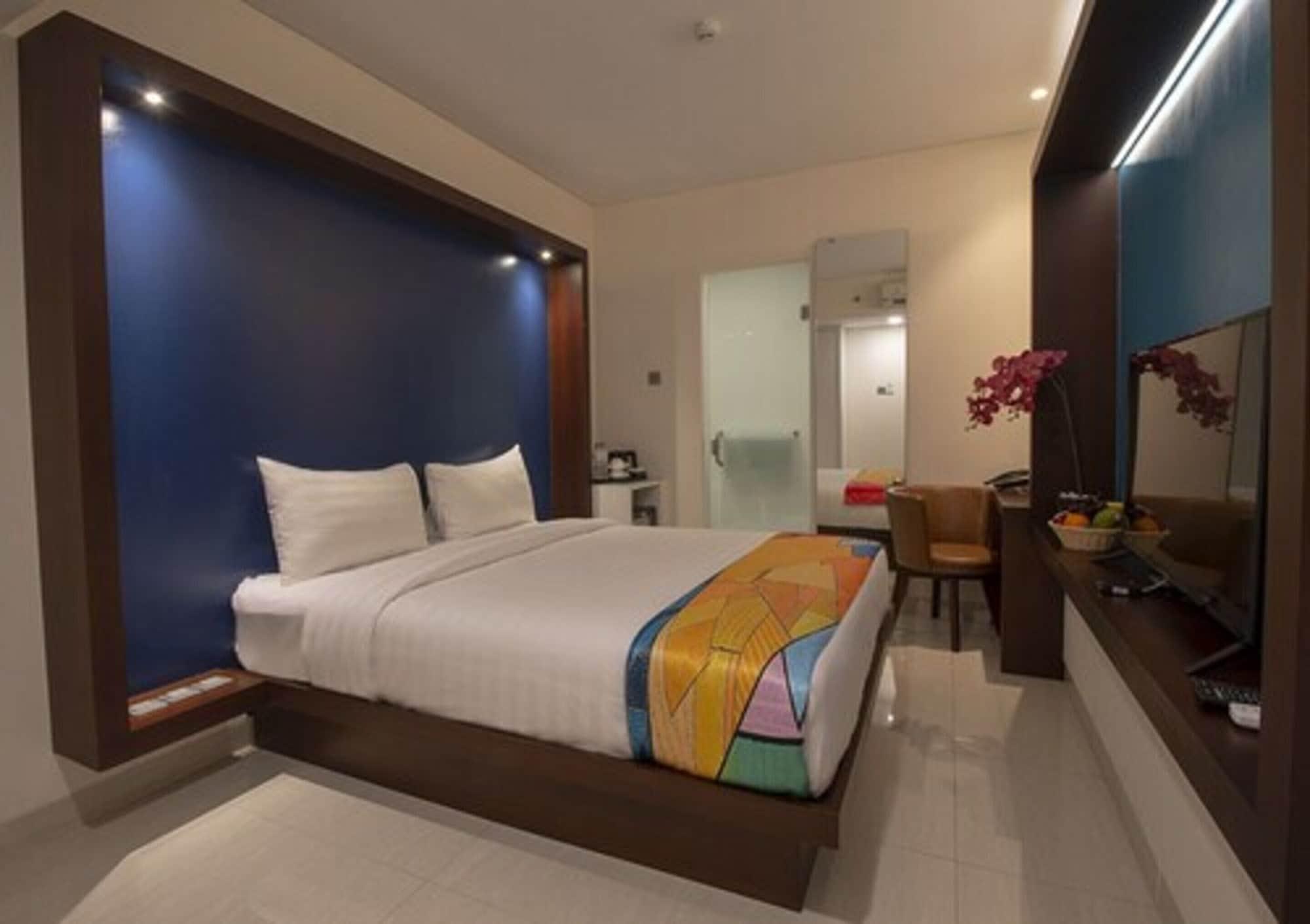 Grand Picasso Hotel Джакарта Экстерьер фото