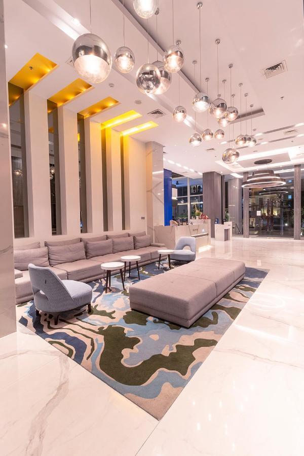 Grand Picasso Hotel Джакарта Экстерьер фото