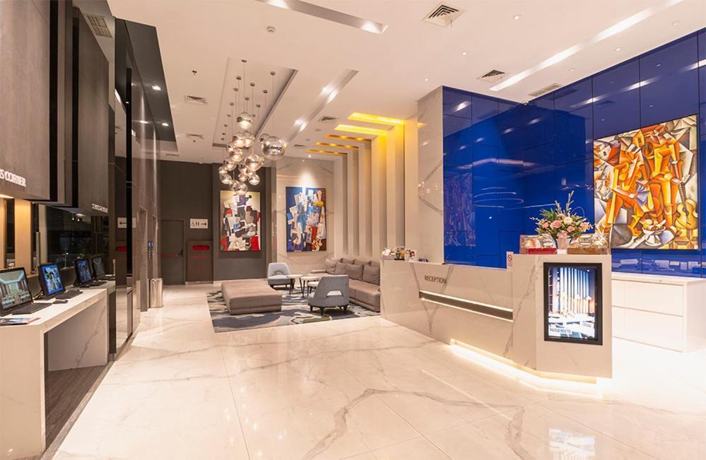 Grand Picasso Hotel Джакарта Экстерьер фото